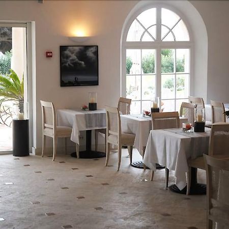 Hotel Villa Les Rosiers Grimaud Ngoại thất bức ảnh